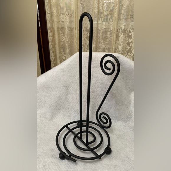 ‼️LAST DAY 2/28‼️ SPECTRUM DIVERSIFIED SCROLL WROUGHT IRON PAPER TOWEL HOLDER - Picture 5 of 6